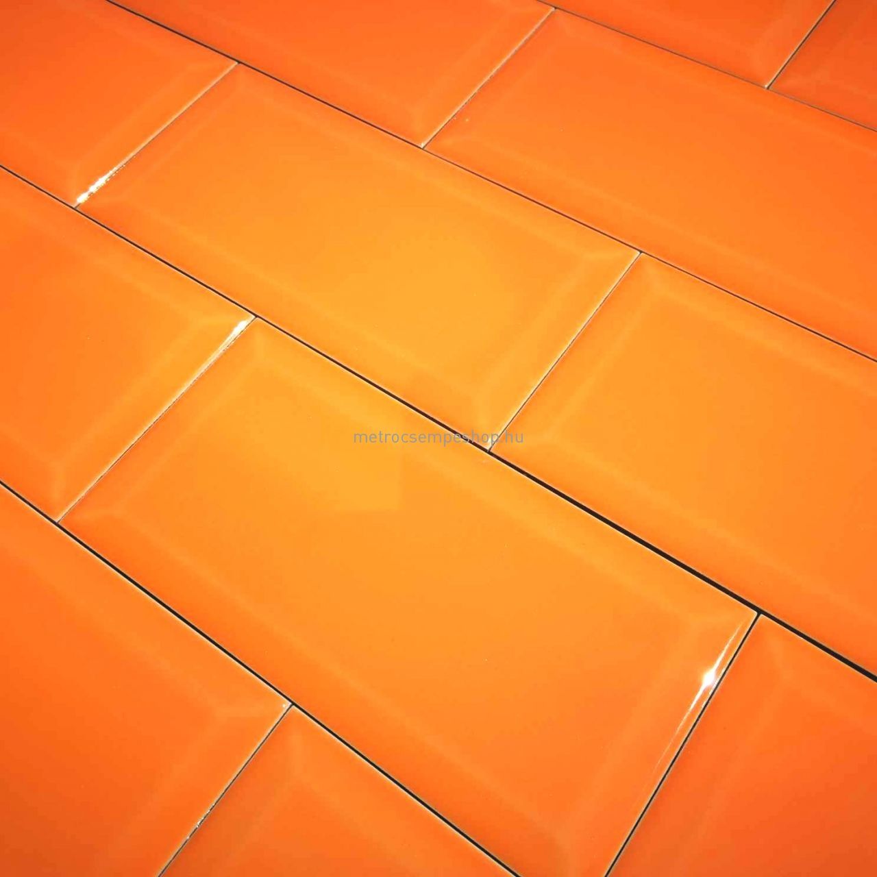 10X20 NARANJA fényes fózolt Narancssárga METRO CSEMPE